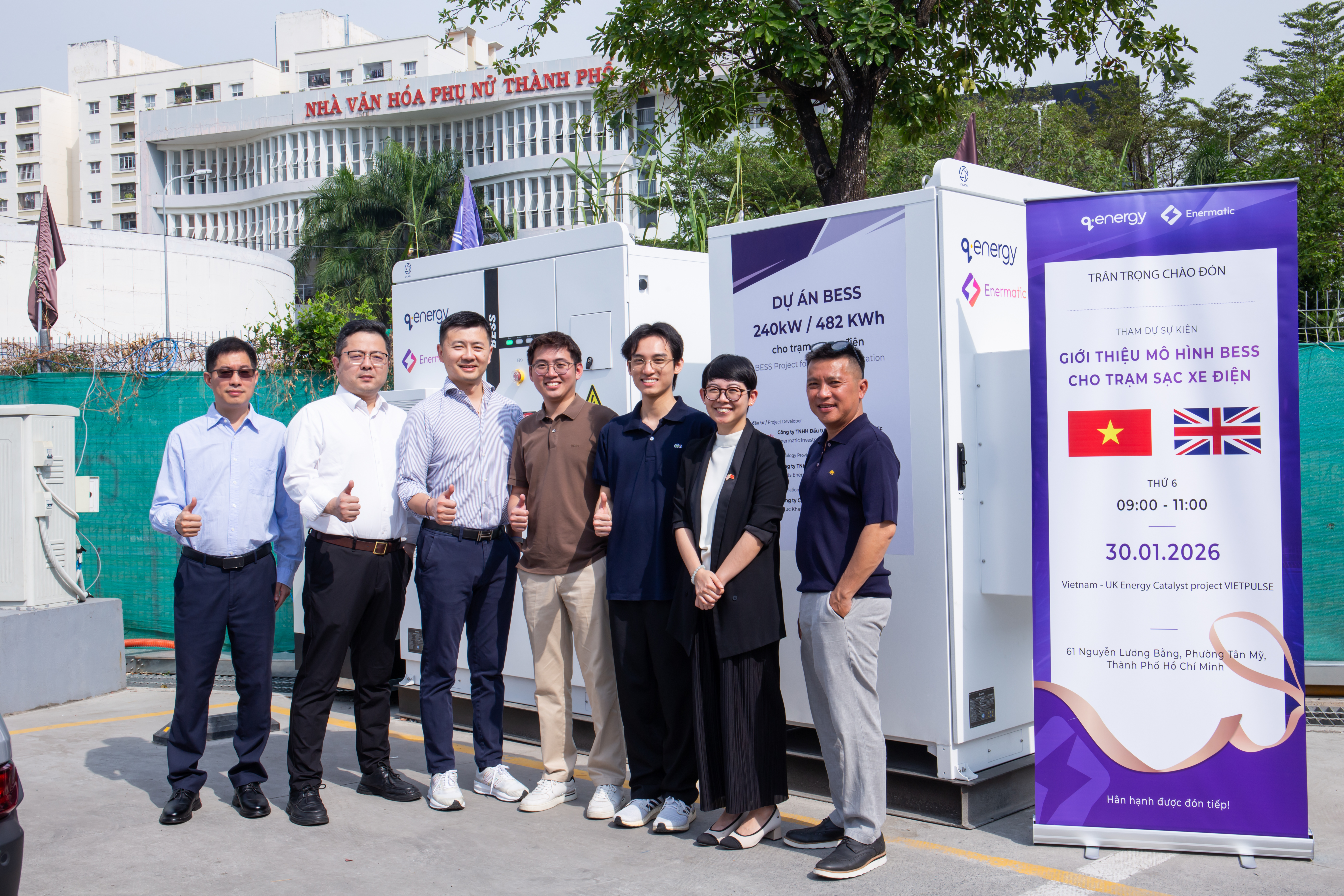 Thiết bị và khu vực triển khai trạm sạc màu